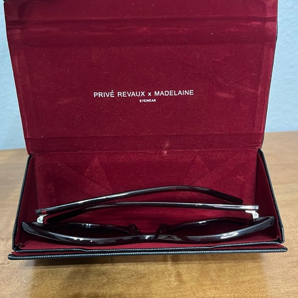 Prive Revaux x Madelaine The Mister Cherry Red Cateye Sunglasses - Picture 6 of 6